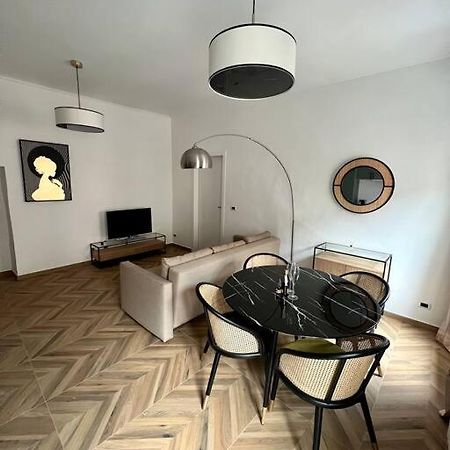 Casa Sassari - Vicino Porta Susa F.S. Турин Екстер'єр фото