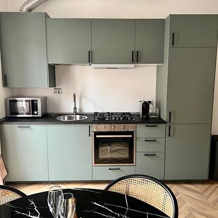 Casa Sassari - Vicino Porta Susa F.S. Турин Екстер'єр фото
