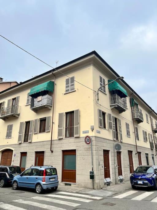 Casa Sassari - Vicino Porta Susa F.S. Турин Екстер'єр фото