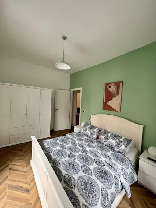 Casa Sassari - Vicino Porta Susa F.S. Турин Екстер'єр фото